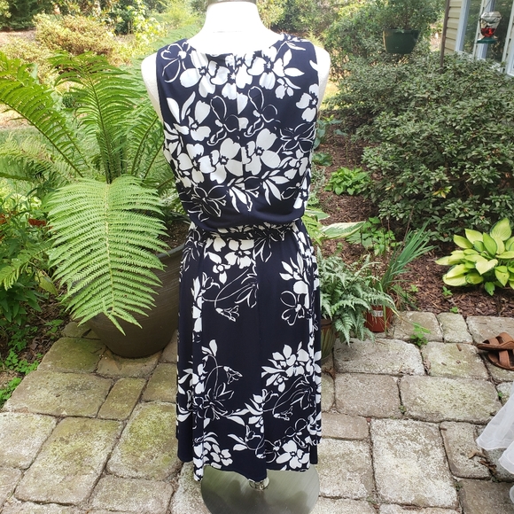 Ann Klein Navy White Floral A-Line Dress - Picture 2 of 4
